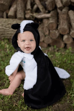 Skunk Baby Cape -Cosplay Costumes Store 3 27d1e729 1539 44d4 9cb4 4fbb1f498293